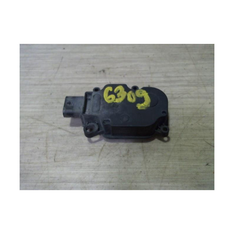 Motoreducteur de climatiseur RENAULT CLIO 4 PHASE 1 d’occasion