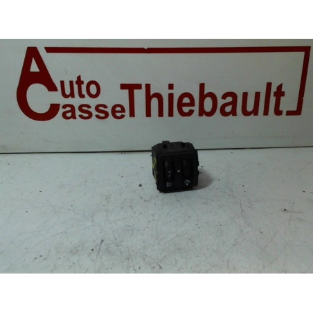 Commande de phare RENAULT CLIO III PHASE 1 d’occasion