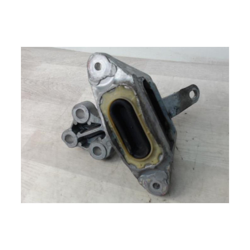Support moteur gauche OPEL ASTRA J GTC d’occasion