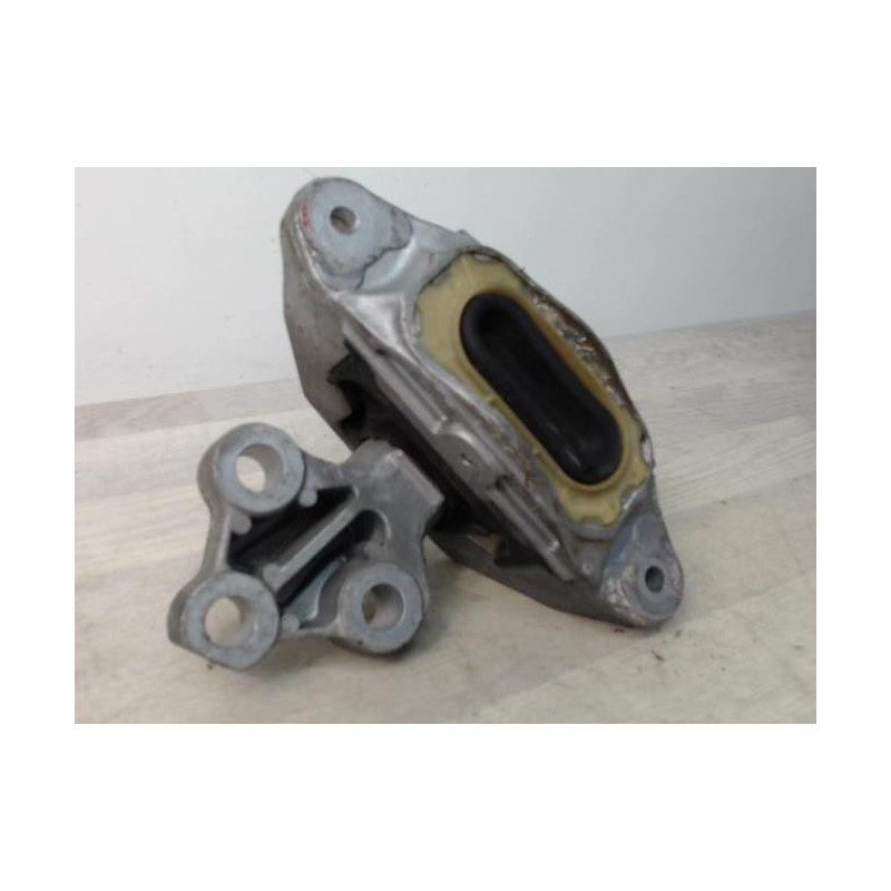 Support moteur gauche OPEL ASTRA J GTC d’occasion