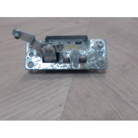 Serrure de coffre OPEL ZAFIRA A PHASE 2 d’occasion