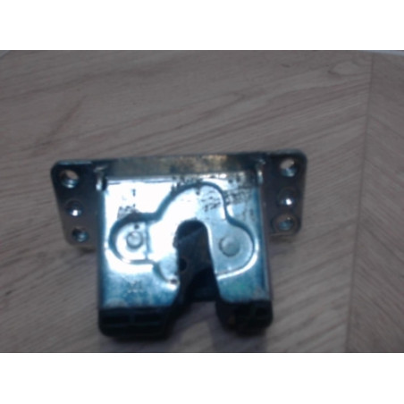 Serrure de coffre OPEL ZAFIRA A PHASE 2 d’occasion