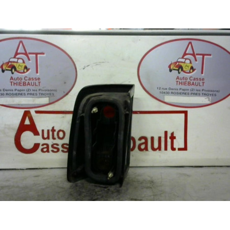 Feu arriere principal droit (feux) PEUGEOT 806 d’occasion