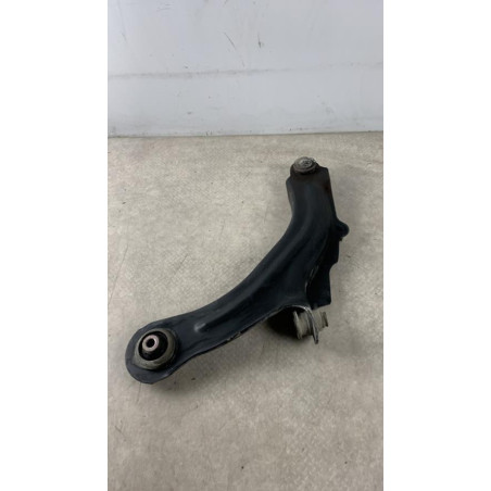 Triangle avant droit RENAULT SCENIC 2 PHASE 1 d’occasion