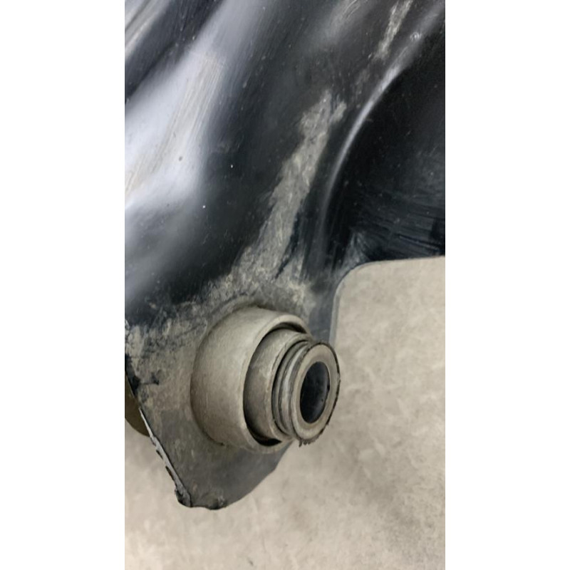 Triangle avant droit RENAULT SCENIC 2 PHASE 1 d’occasion
