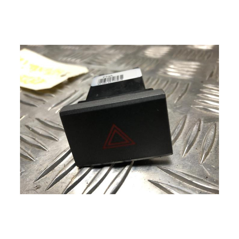 Bouton de warning HYUNDAI IX 35 PHASE 2 d’occasion