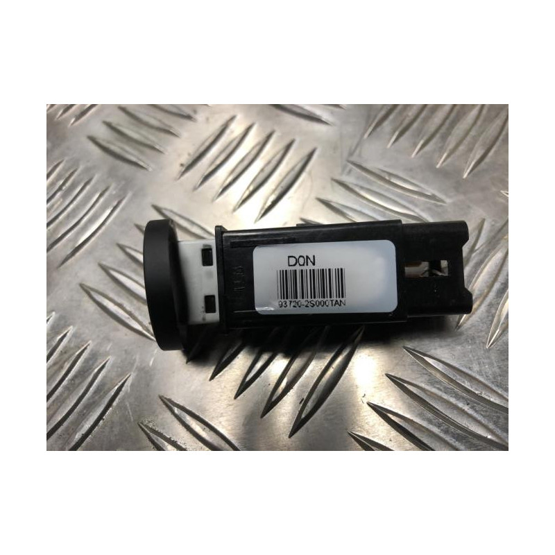 Bouton/Interrupteur HYUNDAI IX 35 PHASE 2 d’occasion