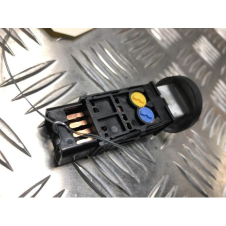Bouton/Interrupteur HYUNDAI IX 35 PHASE 2 d’occasion