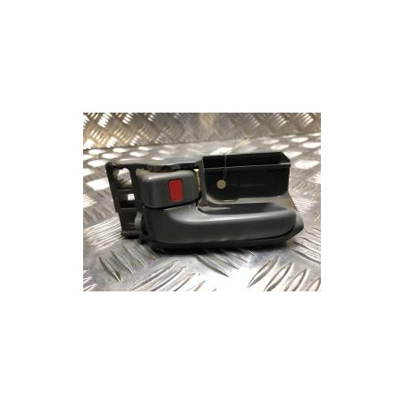 Poignee interieur avant gauche TOYOTA HILUX 4 PHASE 1 d’occasion