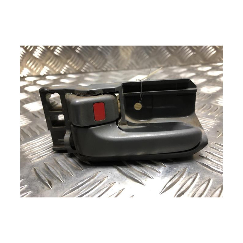 Poignee interieur avant gauche TOYOTA HILUX 4 PHASE 1 d’occasion