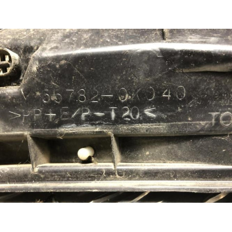 Baie de pare brise TOYOTA HILUX 4 PHASE 1 d’occasion