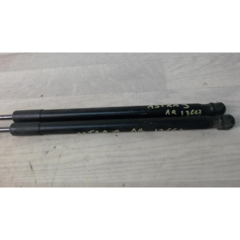Verin de coffre OPEL ASTRA J GTC d’occasion