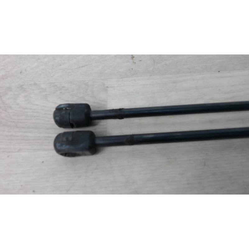 Verin de coffre OPEL ASTRA J GTC d’occasion