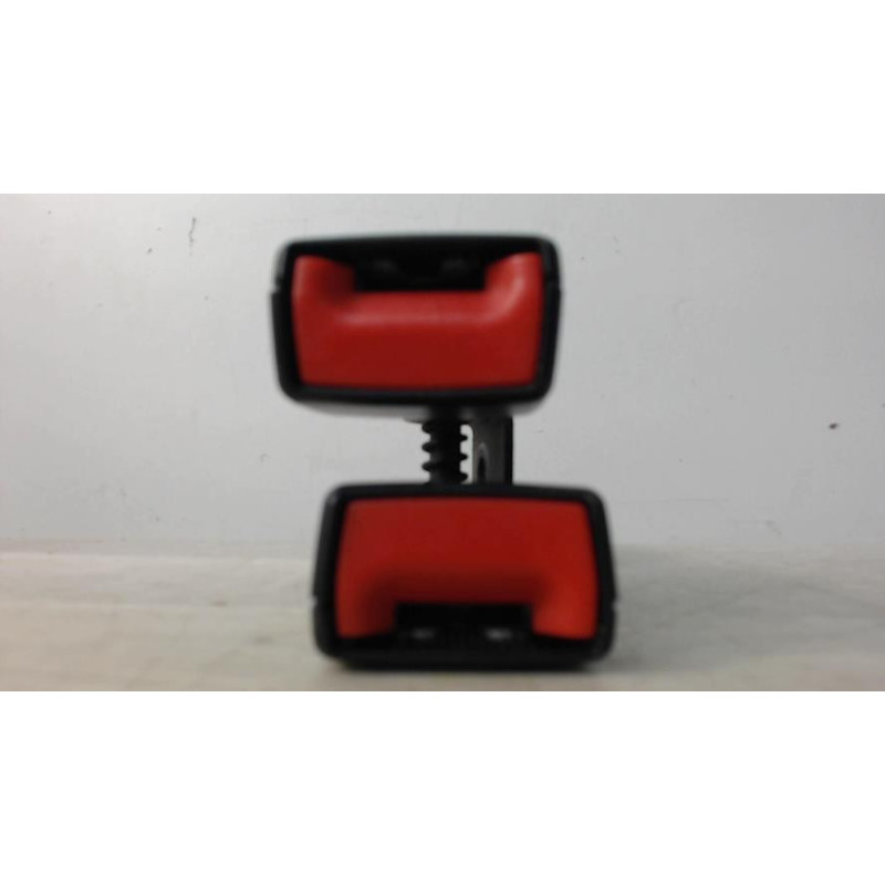 Attache ceinture arriere gauche OPEL ASTRA J GTC d’occasion