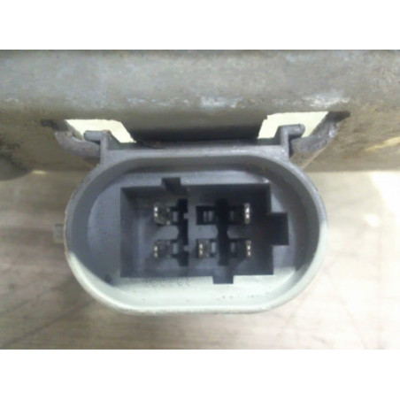 Moteur essuie glace avant RENAULT CLIO 2 PHASE 1 d’occasion