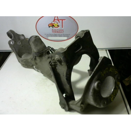 Bras inferieur avant gauche PEUGEOT 407  BERLINE (6D) HDI d’occasion
