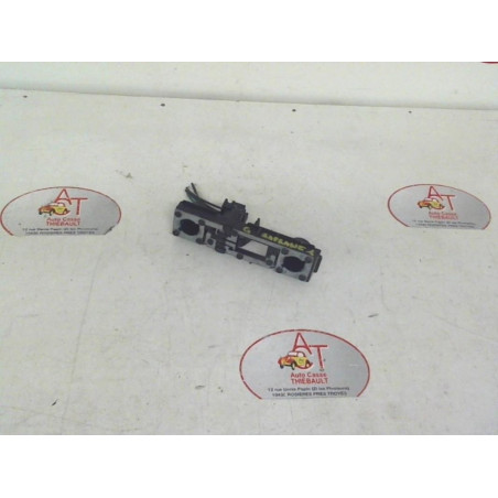 Platine feu arriere gauche RENAULT SAFRANE d’occasion