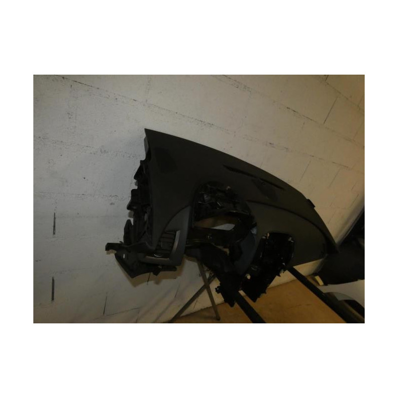 Tableau de bord OPEL ASTRA J GTC d’occasion