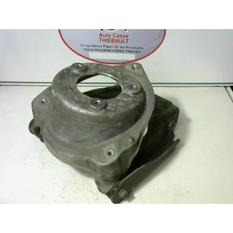 Bras de suspension superieur avant droit PEUGEOT 407 SW BREAK (6E) SW HDI d’occasion