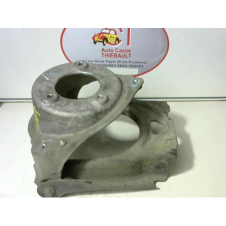 Bras de suspension superieur avant droit PEUGEOT 407 SW PHASE 2 d’occasion