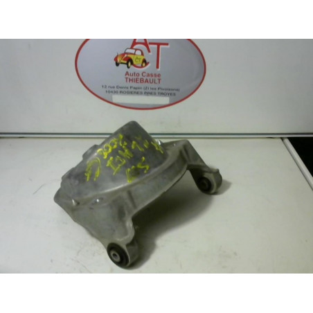 Bras de suspension superieur avant gauche PEUGEOT 407 SW PHASE 2 d’occasion