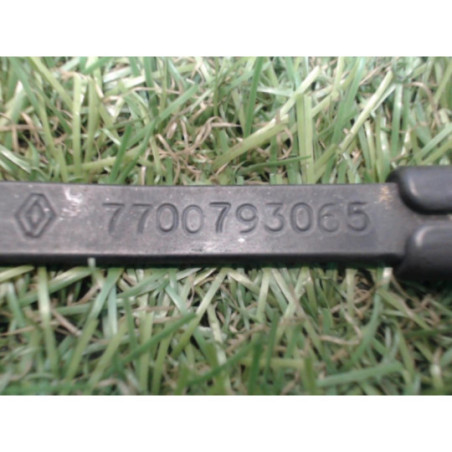 Bras essuie glace avant gauche RENAULT CLIO 1 PHASE 1 d’occasion