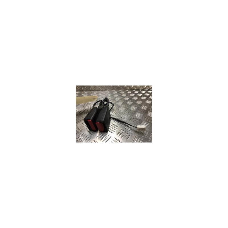 Attache ceinture arriere gauche PEUGEOT 508 1 PHASE 1 d’occasion