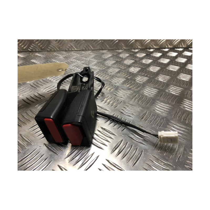 Attache ceinture arriere gauche PEUGEOT 508 1 PHASE 1 d’occasion