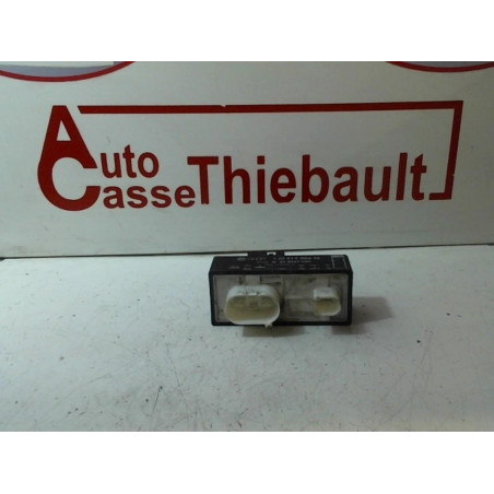 Boitier de prechauffage VOLKSWAGEN POLO IV (9N1) PHASE 1 d’occasion
