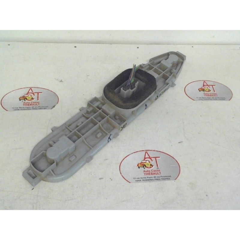 Platine feu arriere droit OPEL ZAFIRA (A) PHASE 1 d’occasion