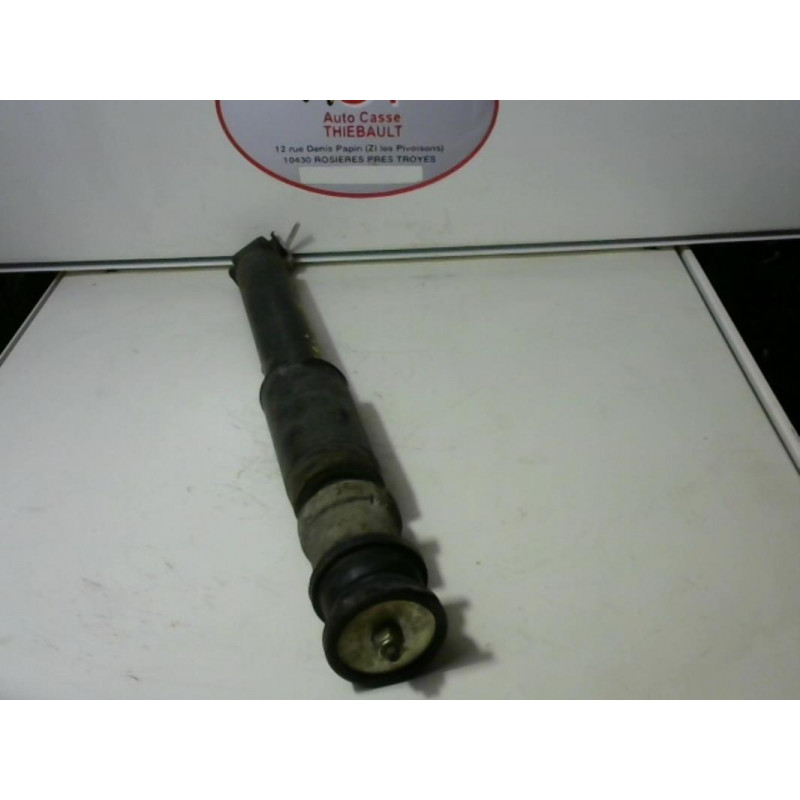 Amortisseur arriere droit PEUGEOT 406 COUPE d’occasion