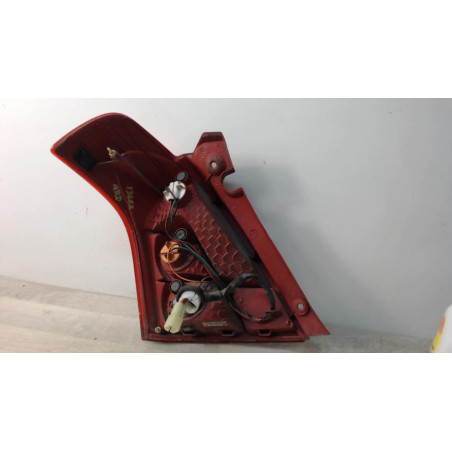 Feu arriere principal droit (feux) SUZUKI SWIFT 3 d’occasion