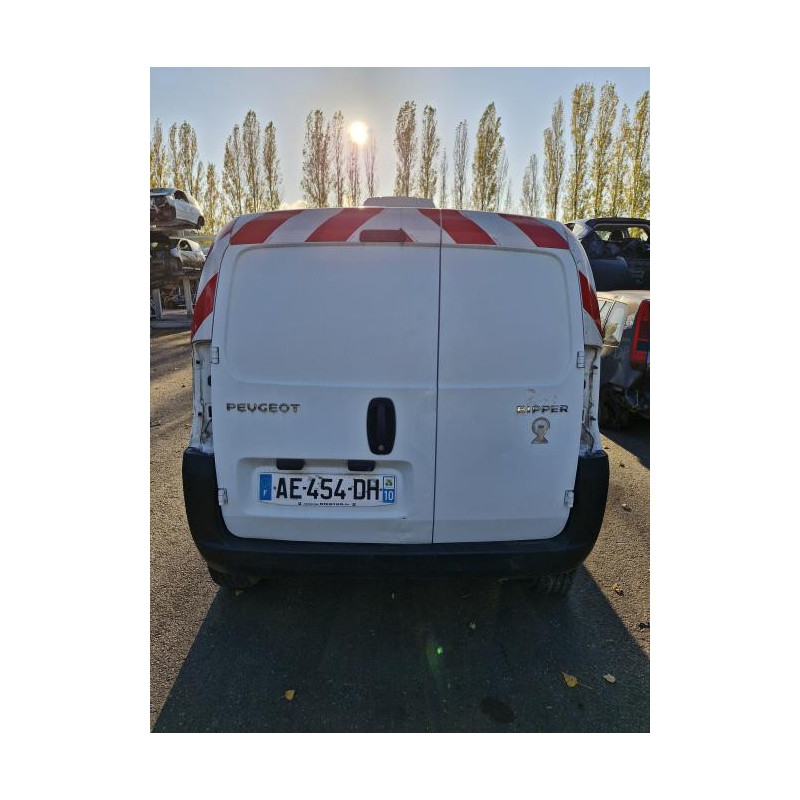 Tirant de porte avant droit PEUGEOT BIPPER d’occasion