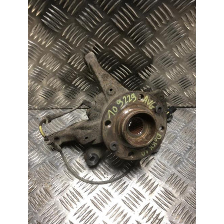 Fusee avant gauche DACIA DOKKER PHASE 1 d’occasion