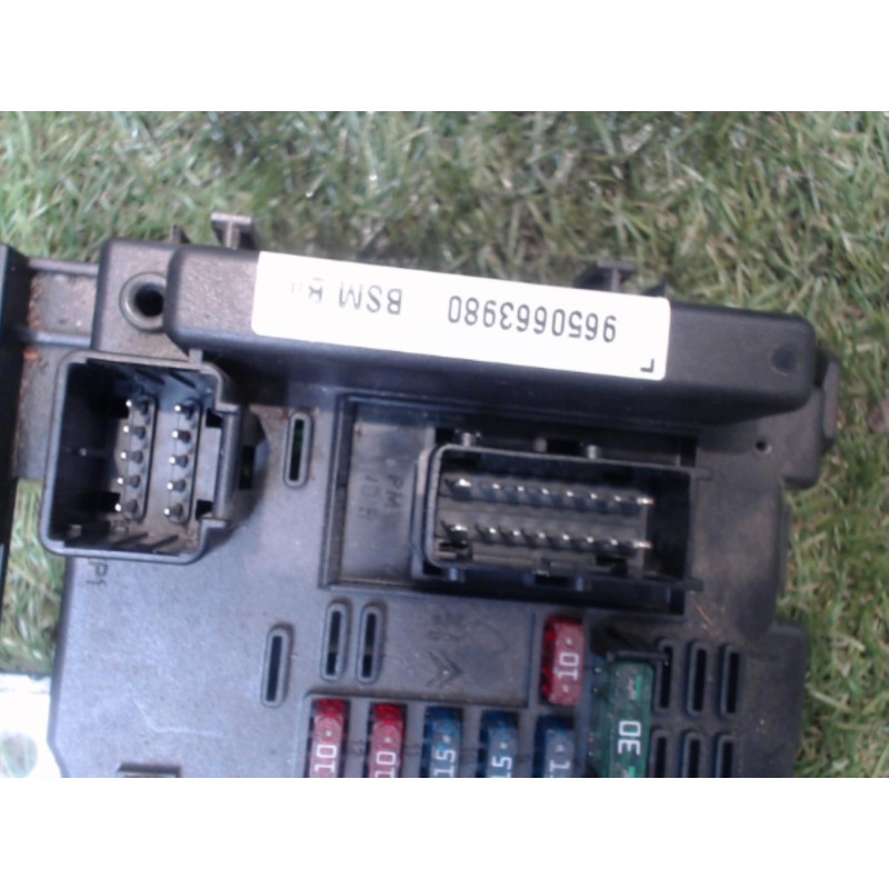 Boitier servitude moteur (BSM) PEUGEOT 206 PHASE 2 d’occasion