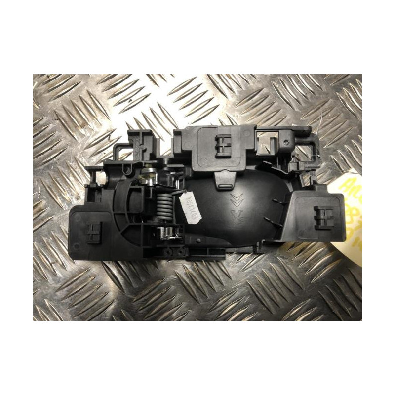 Poignee interieur arriere gauche CITROEN C3 AIRCROSS PHASE 1 d’occasion