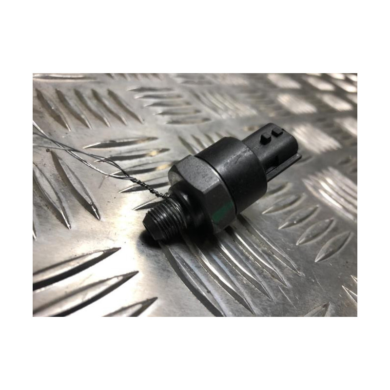 Pressostat de climatisation RENAULT CAPTUR 2 d’occasion