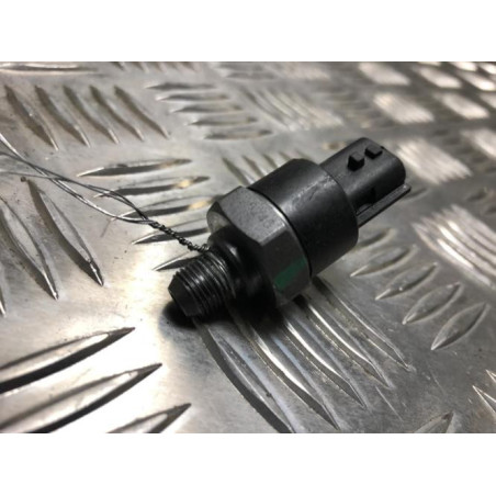 Pressostat de climatisation RENAULT CAPTUR 2 d’occasion