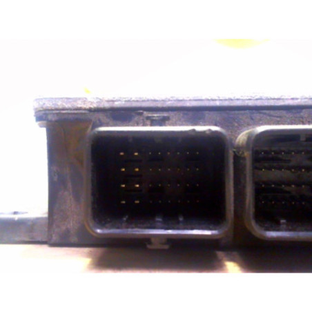 Calculateur moteur RENAULT CLIO 2 PHASE 2 d’occasion