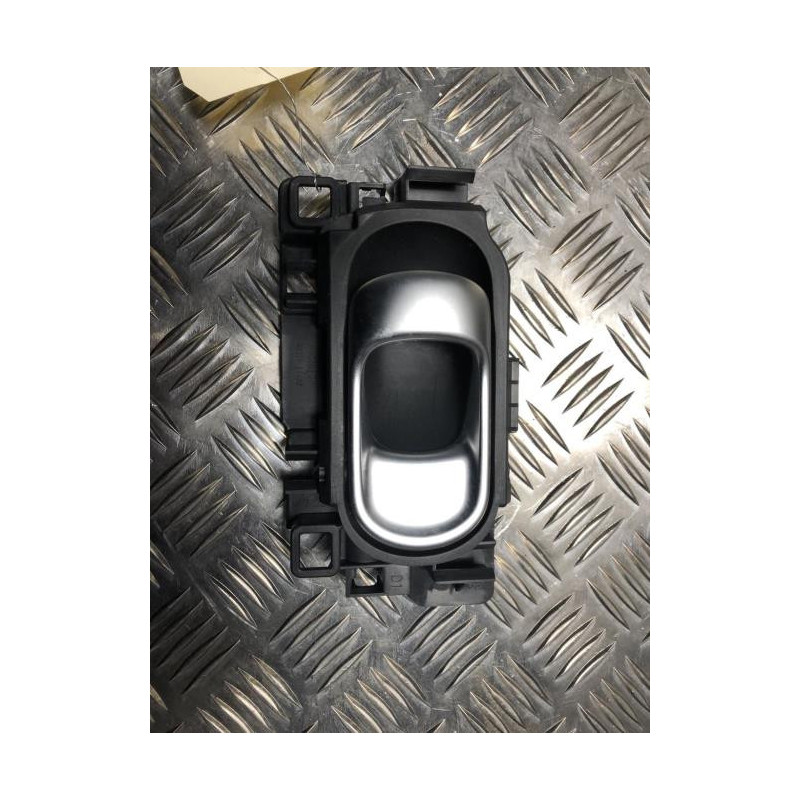 Poignee interieur avant droit CITROEN C3 AIRCROSS PHASE 1 d’occasion