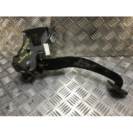 Pedalier d'embrayage HYUNDAI IX 35 PHASE 2 d’occasion