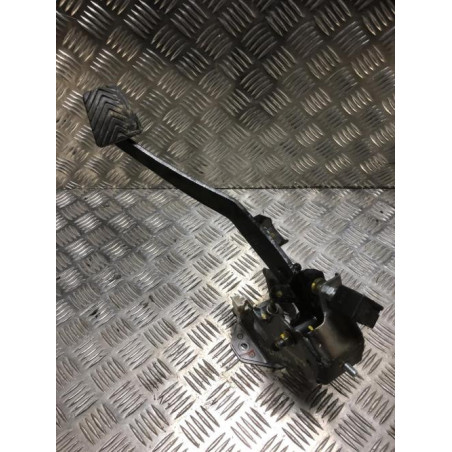 Pedalier d'embrayage HYUNDAI IX 35 PHASE 2 d’occasion