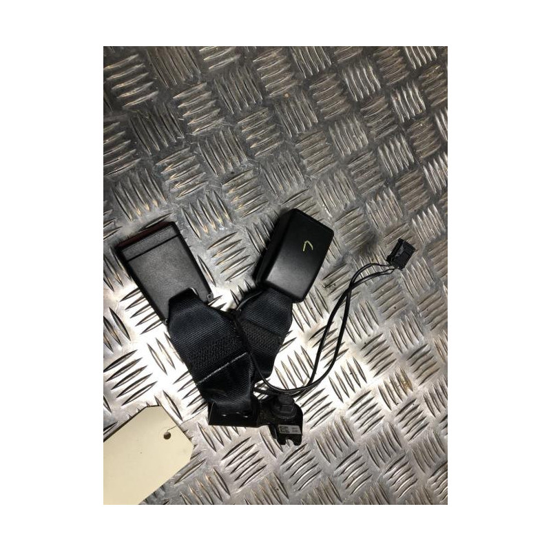 Attache ceinture arriere gauche CITROEN C3 AIRCROSS PHASE 1 d’occasion