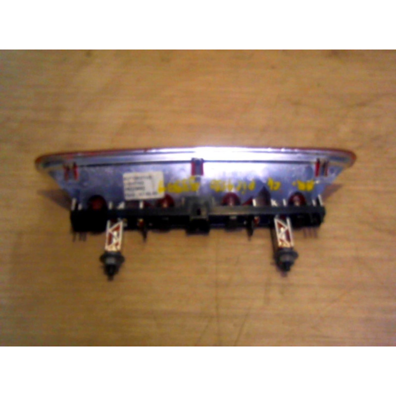 Feu arriere stop central CITROEN  d’occasion