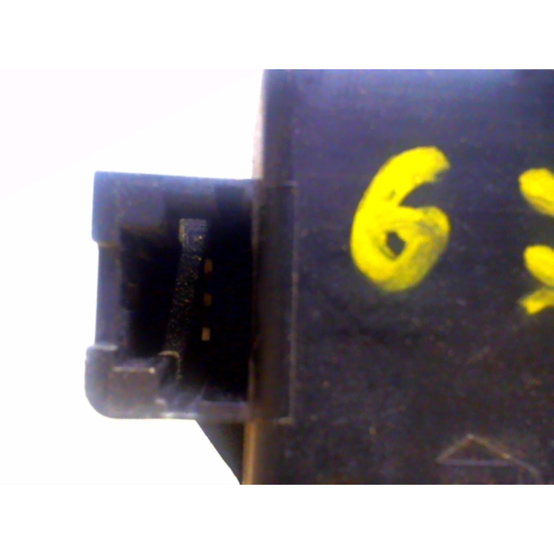 Serrure de coffre PEUGEOT 205 PHASE 1 d’occasion