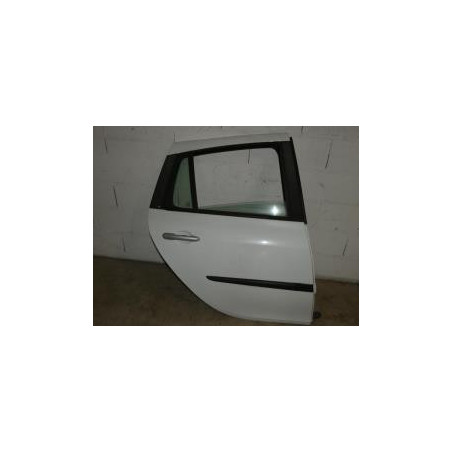 Porte arriere droit RENAULT CLIO 3 PHASE 2 BREAK d’occasion