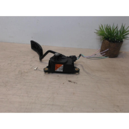 Pedalier d'accelerateur RENAULT KANGOO 2 PHASE 1 d’occasion