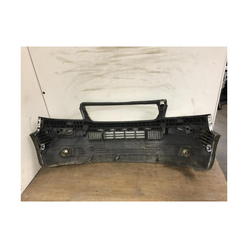Pare choc avant VOLKSWAGEN TRANSPORTER 5 PHASE 1 d’occasion