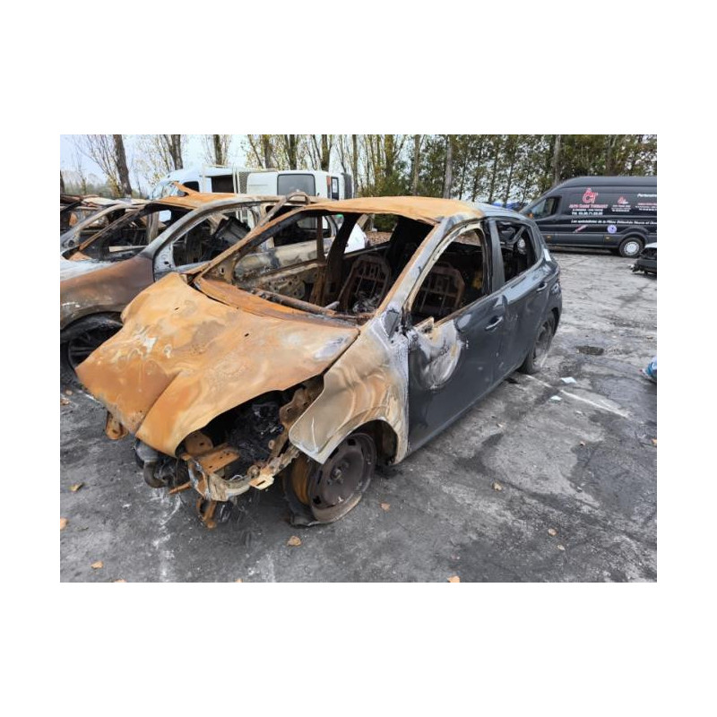 Platine feu arriere gauche PEUGEOT 208 1 PHASE 2 d’occasion