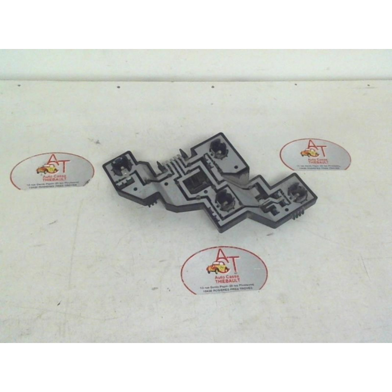 Platine feu arriere gauche FORD KA d’occasion